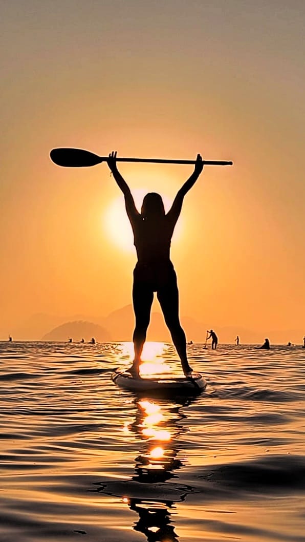 Nascer do Sol de SUP em Copacabana